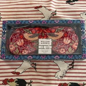 William Morris Red Floral Sleep Mask